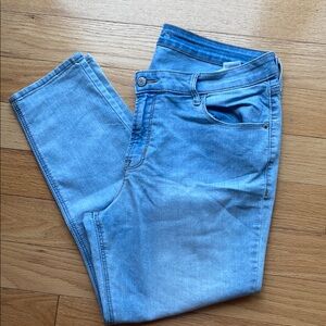 Old Navy super skinny ankle midrise size 16  Light Blue Jeans